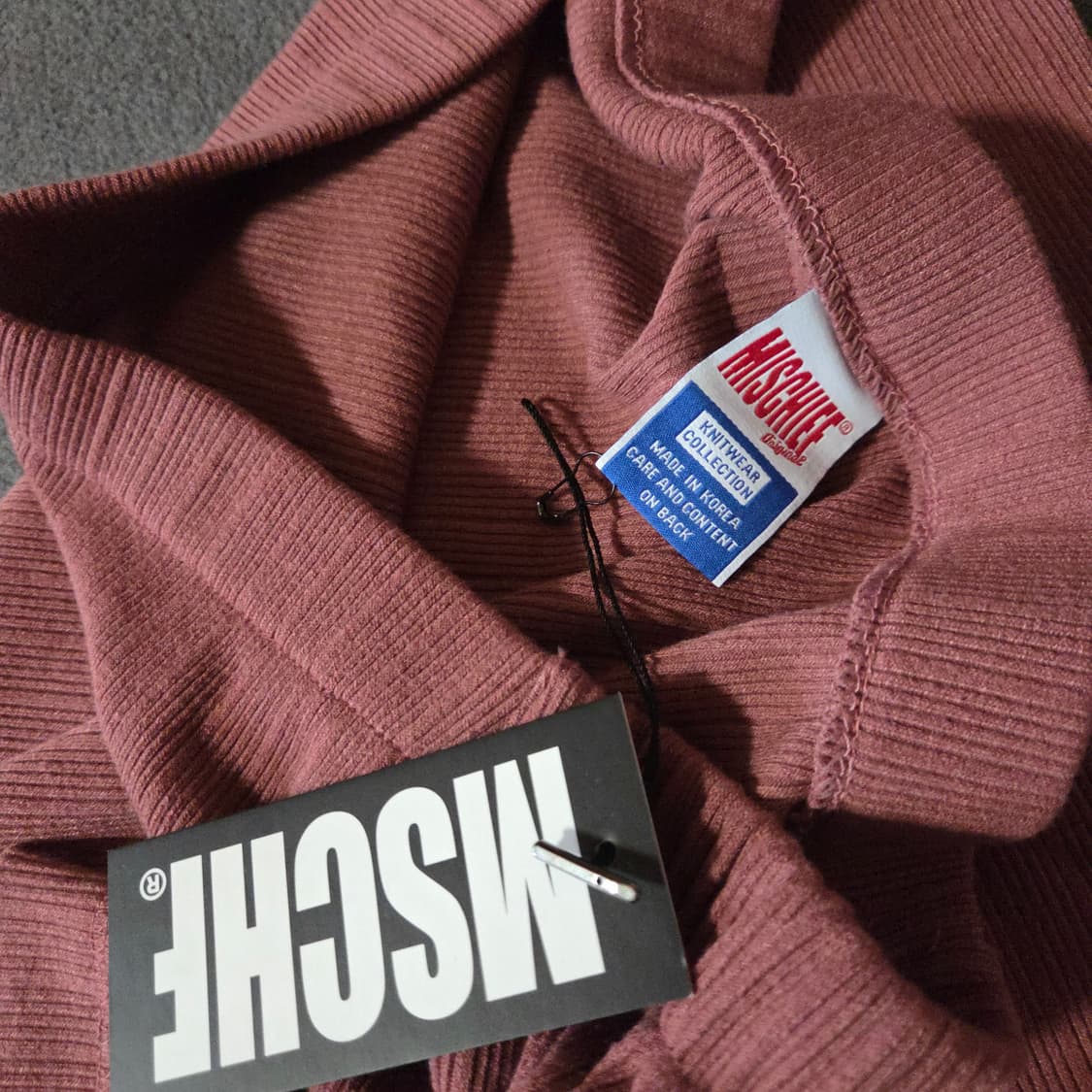 새상품 미스치프 오프숄더 탑 반팔 툴리안 핑크 상품이미지4