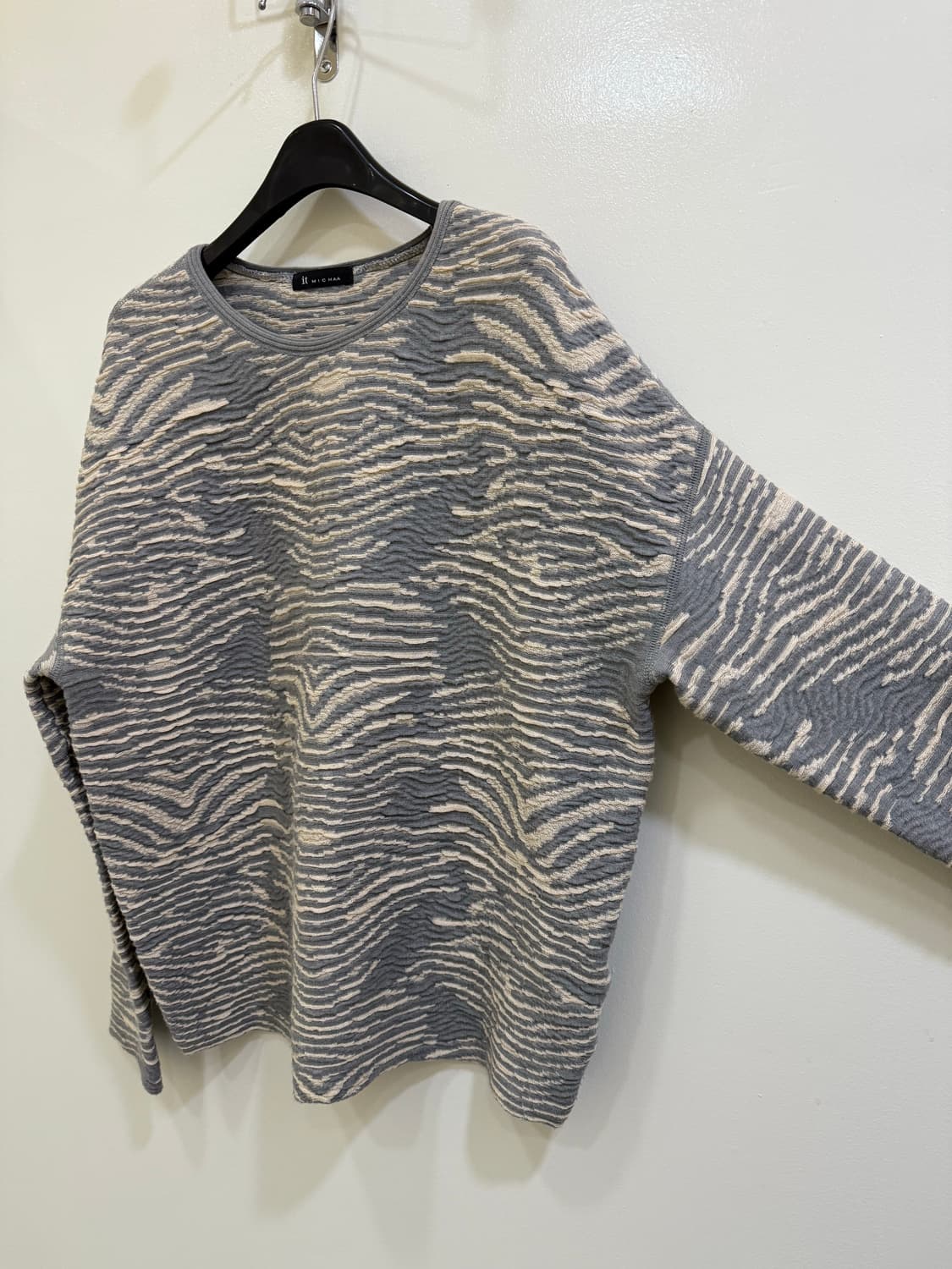 잇미샤 주름 니트 스웨터 정품 상품이미지2