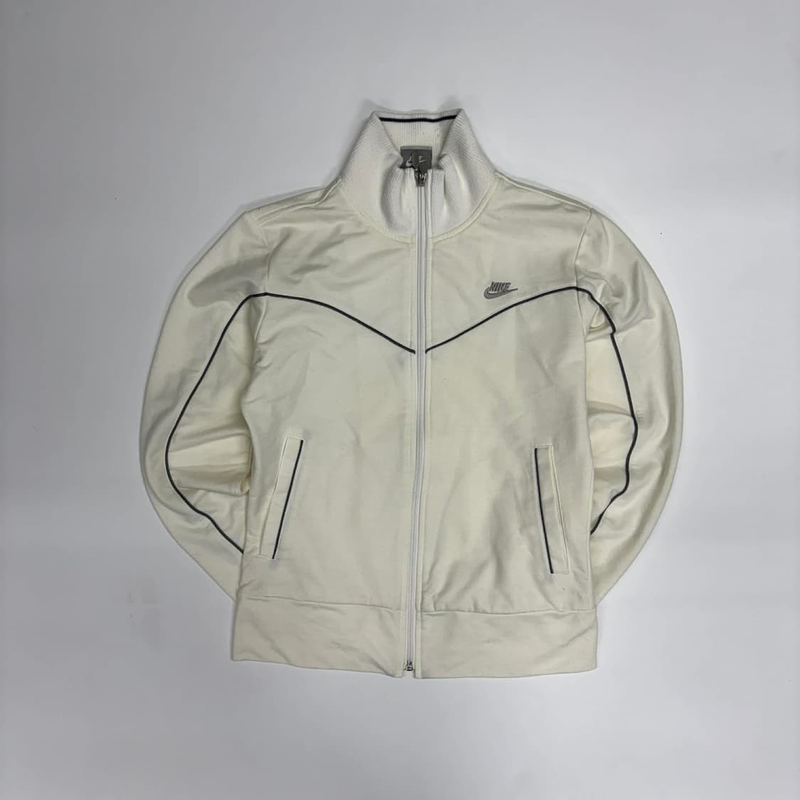 나이키 일본판 y2k 여리핏 화이트 갸루 트랙탑 희귀져지(L) 상품이미지2