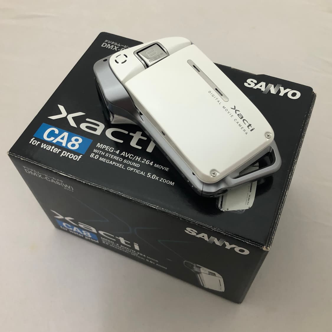 (미품, 박스셋) 산요 작티 DMX-CA8 화이트 디카 & 캠코더 빈티지 상품이미지8