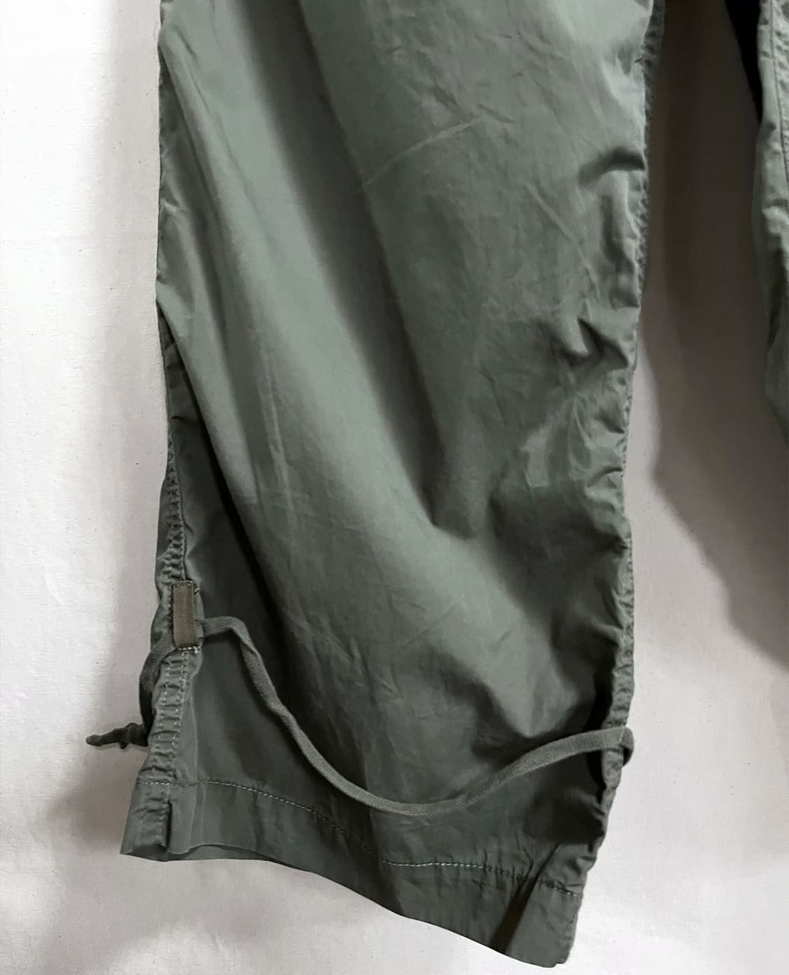 BEAMS BOY olive utility drawstring pants 상품이미지4