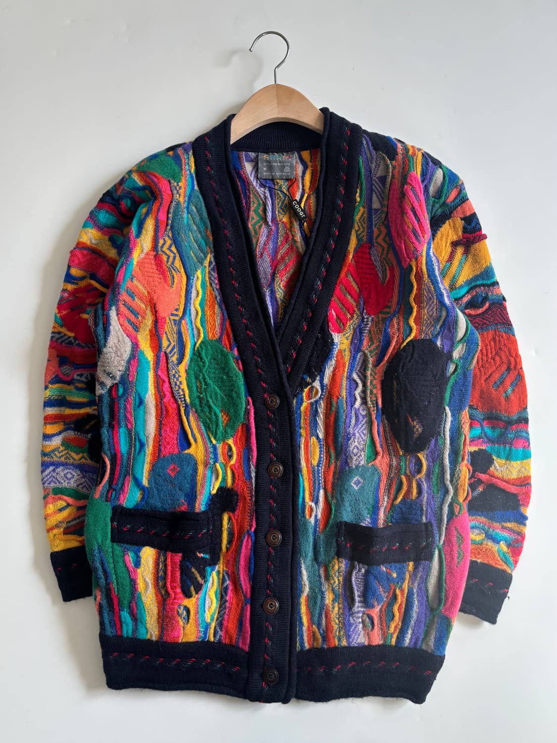 Coogi 쿠지 오스트레일리아 카멜레온 케이블 브이넥 가디건 상품이미지6