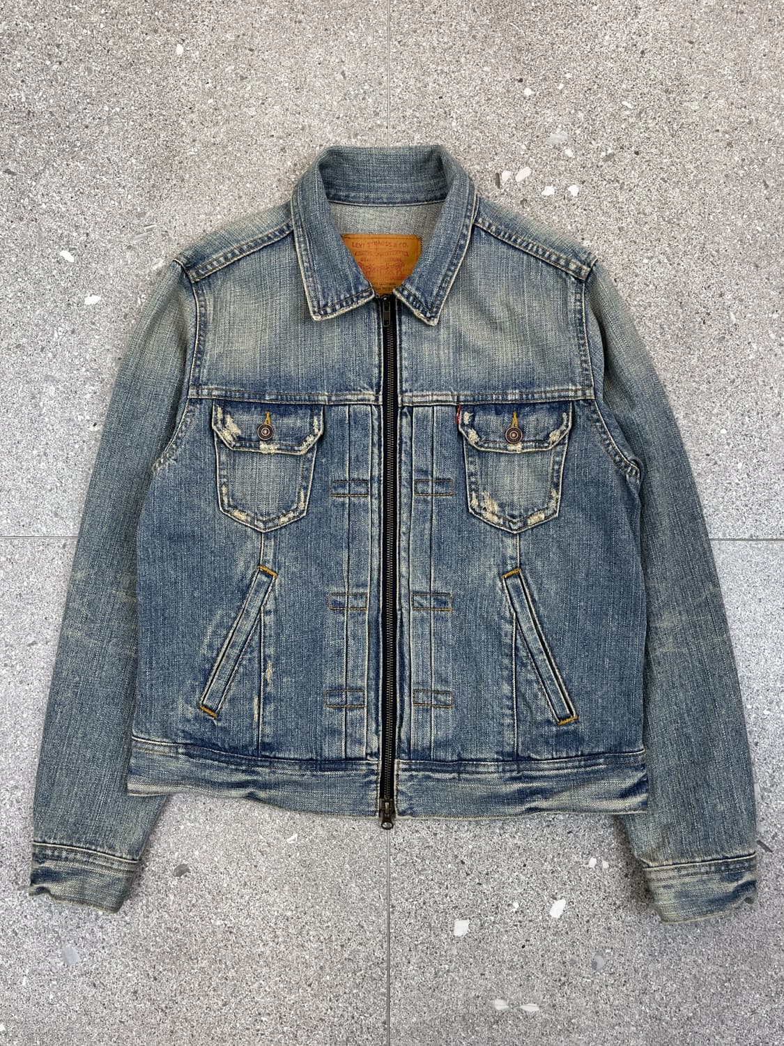 리바이스 투웨이 디스크레스드 데님 집업 자켓 상품이미지3