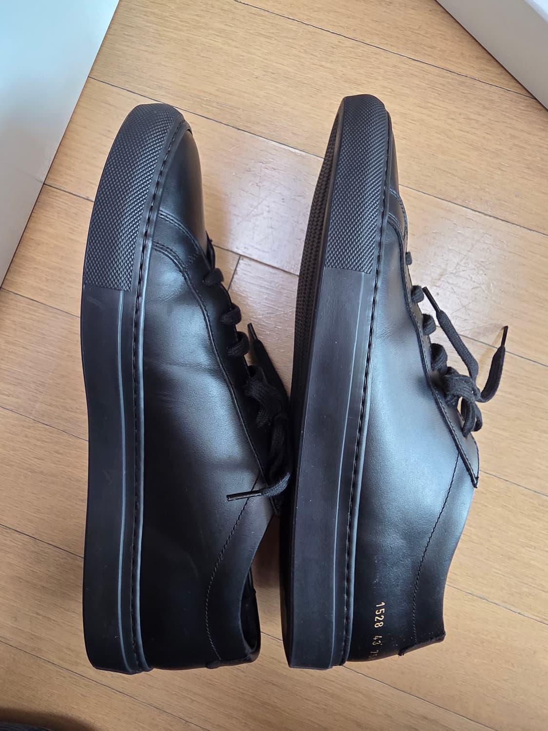 커먼 프로젝트 오리지날 아킬레스 로우 블랙

EU43 팝니다 상품이미지8