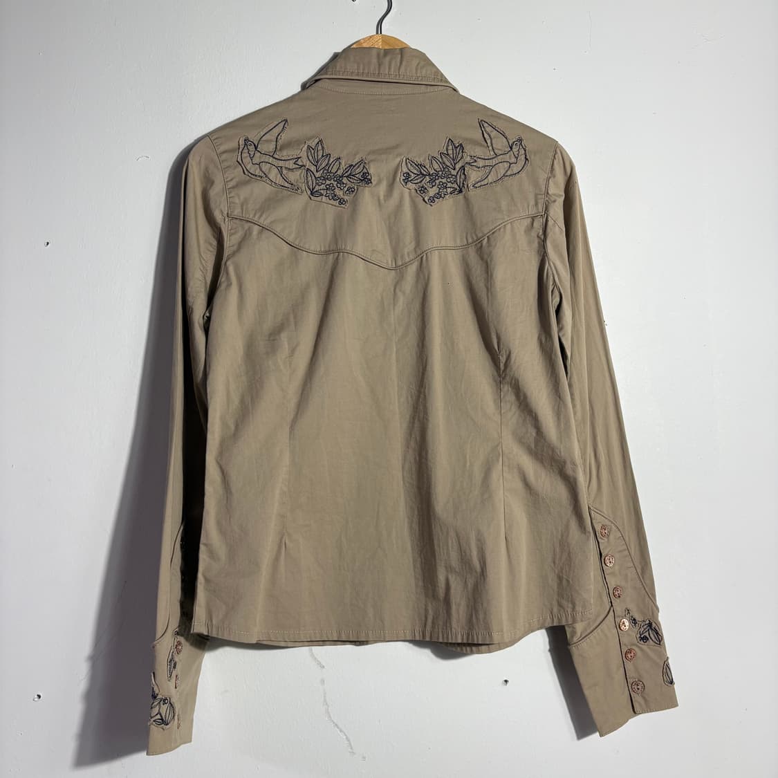 오릴리 자수 포인트 웨스턴 베이지 셔츠 (무료배송) 상품이미지6