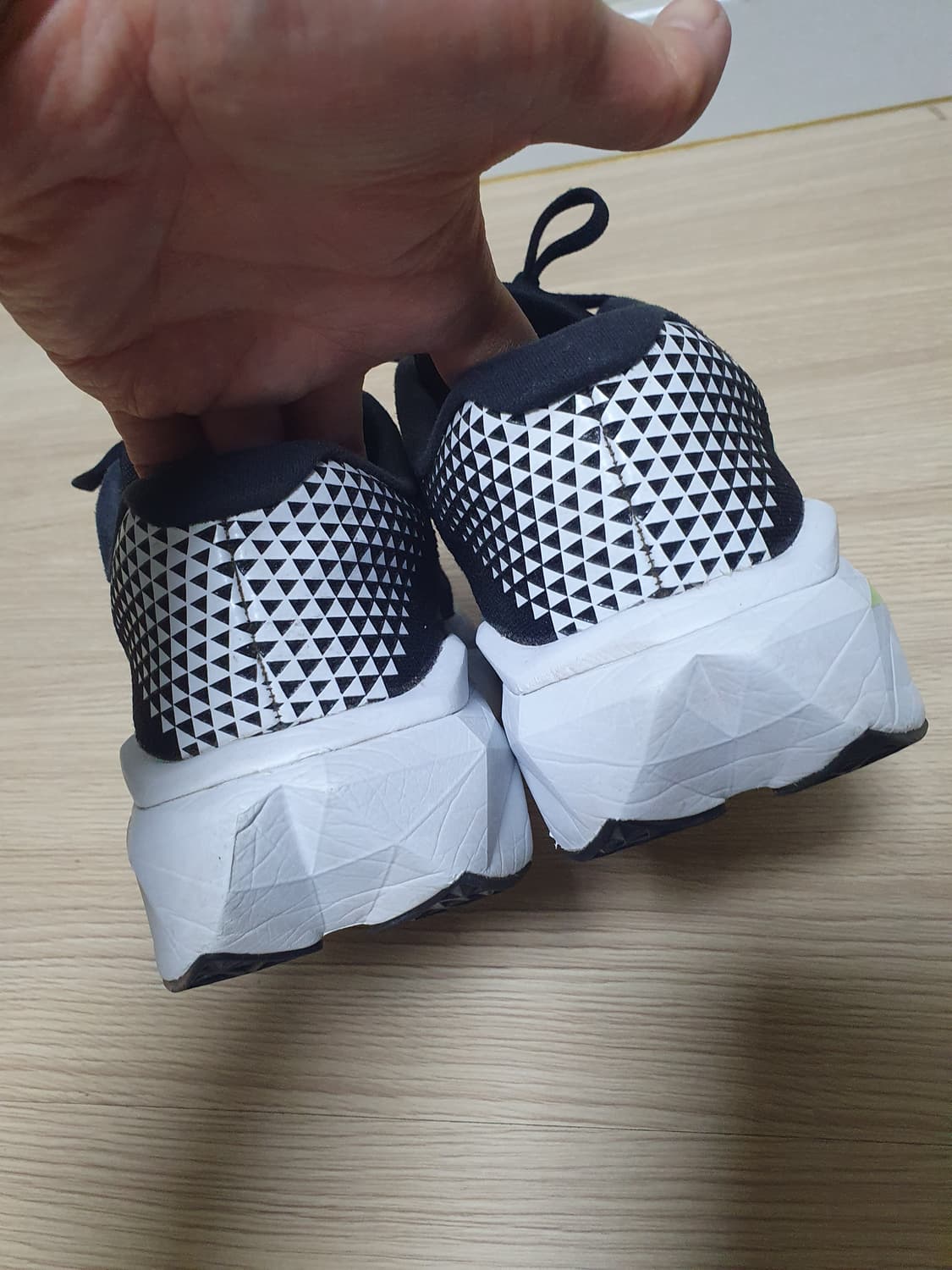 뉴발란스 SC 트레이너 v3 러닝화 260 상품이미지6