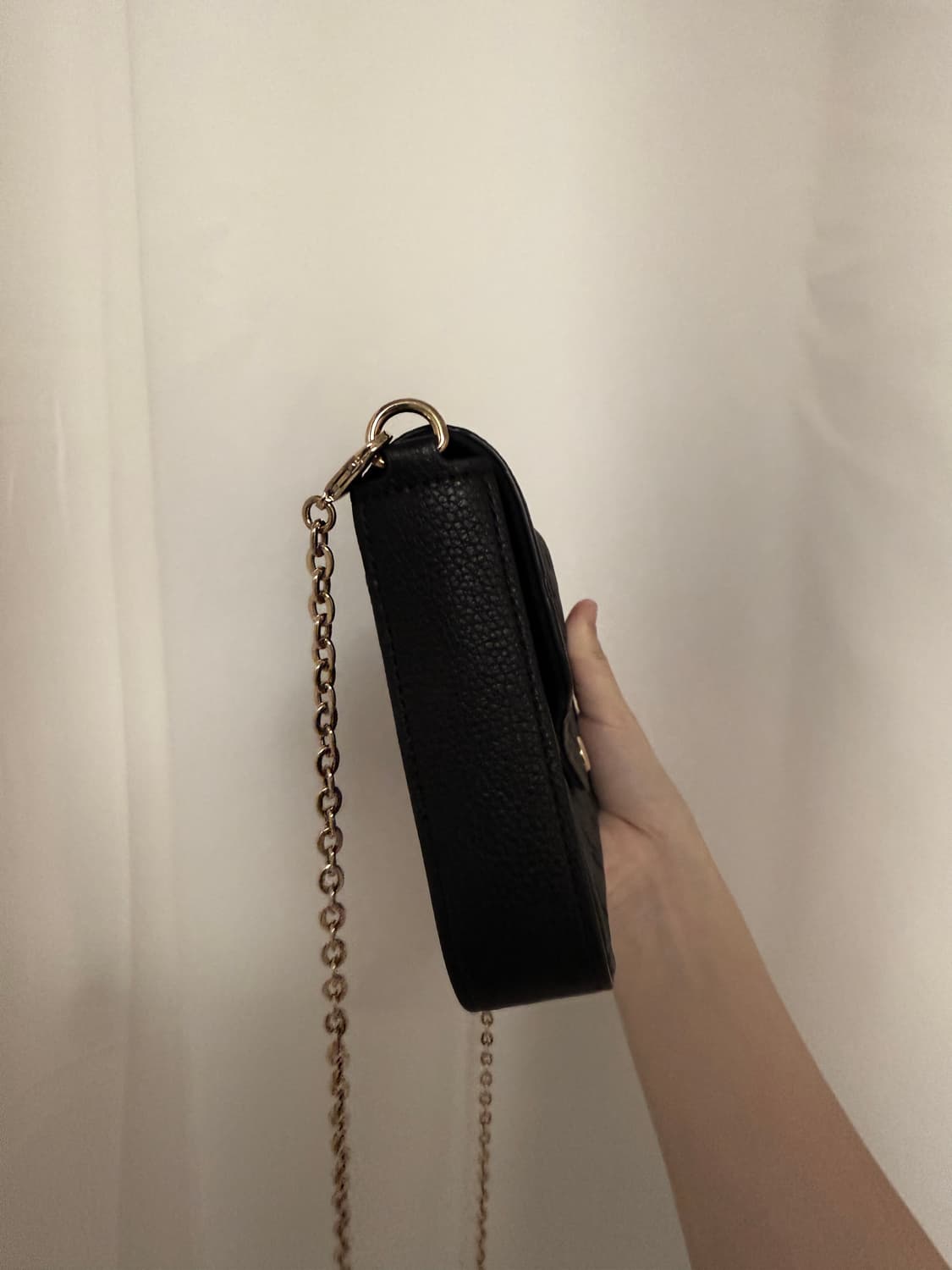 루이비통 포쉐트 펠리시 앙프렝뜨 블랙 상품이미지4