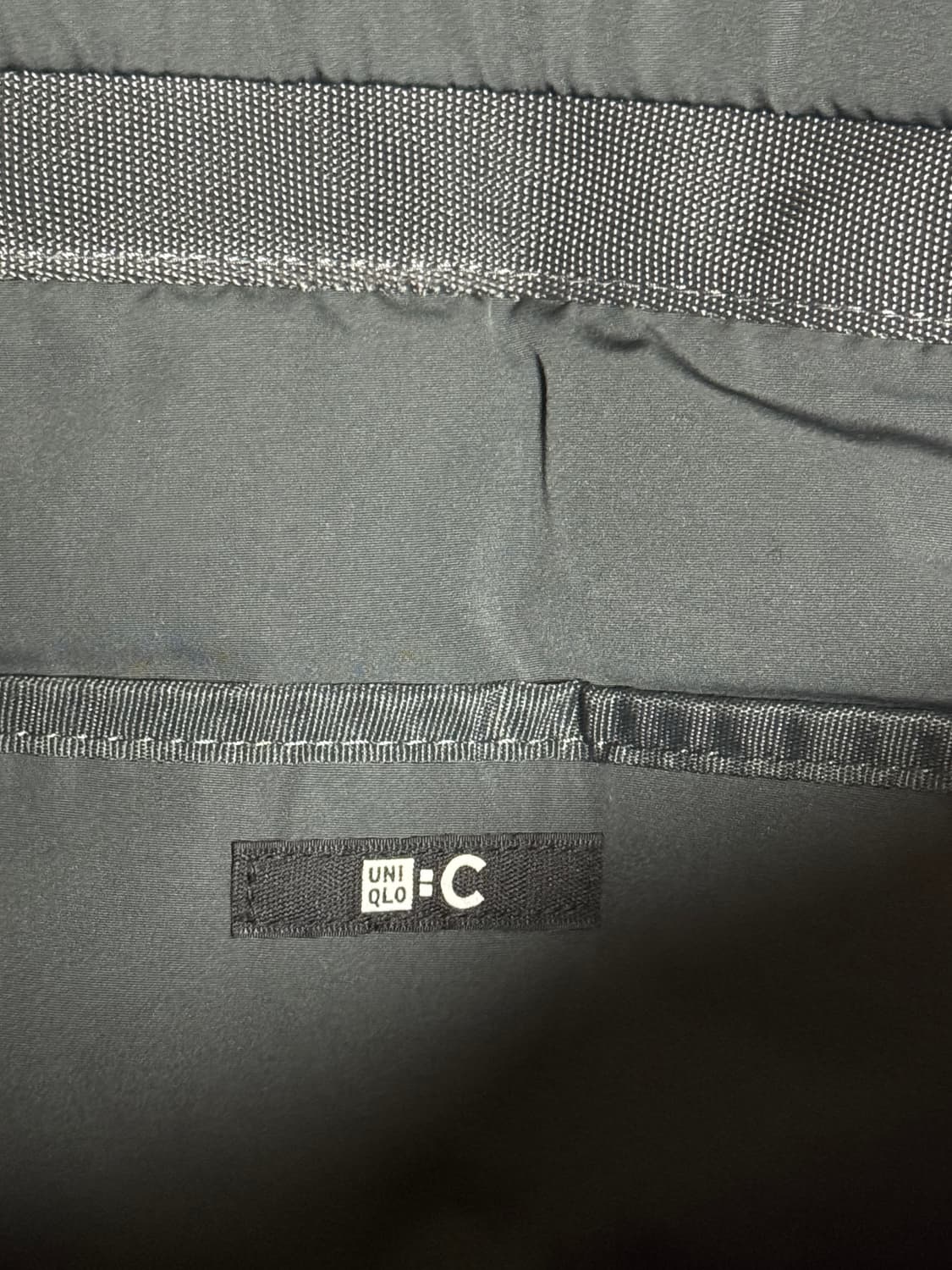 유니클로 C 2WAY 유틸리티 백 그레이 상품이미지3