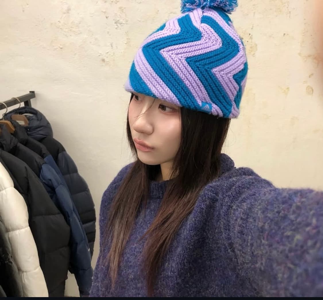 아디다스 폼폼 방울 비니 상품이미지1