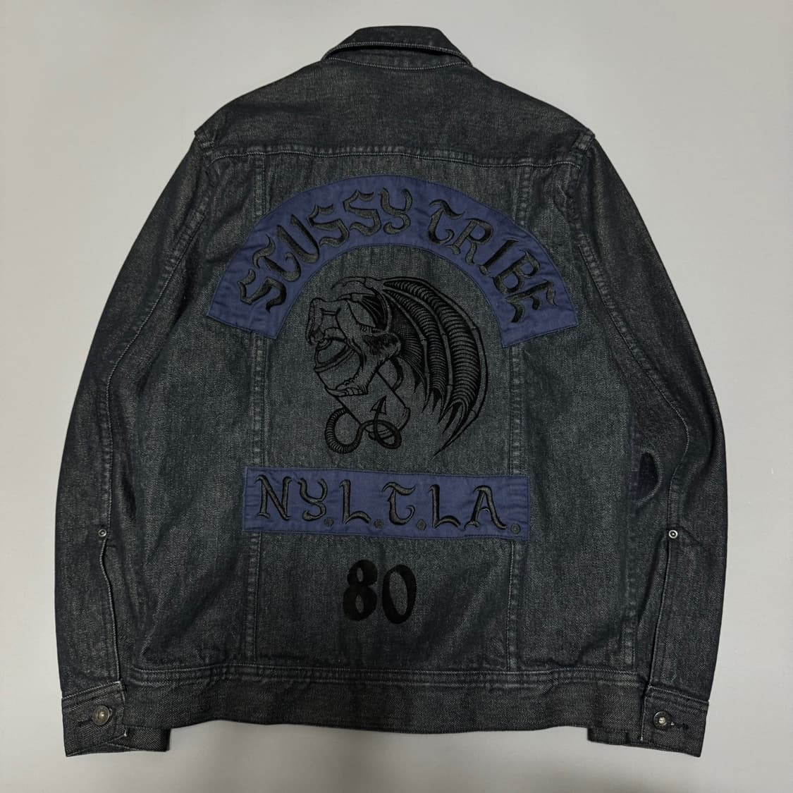 스투시 인디고블루 트라이브 자수 벨루어 아치 로고 데님 트러커 자켓 상품이미지7
