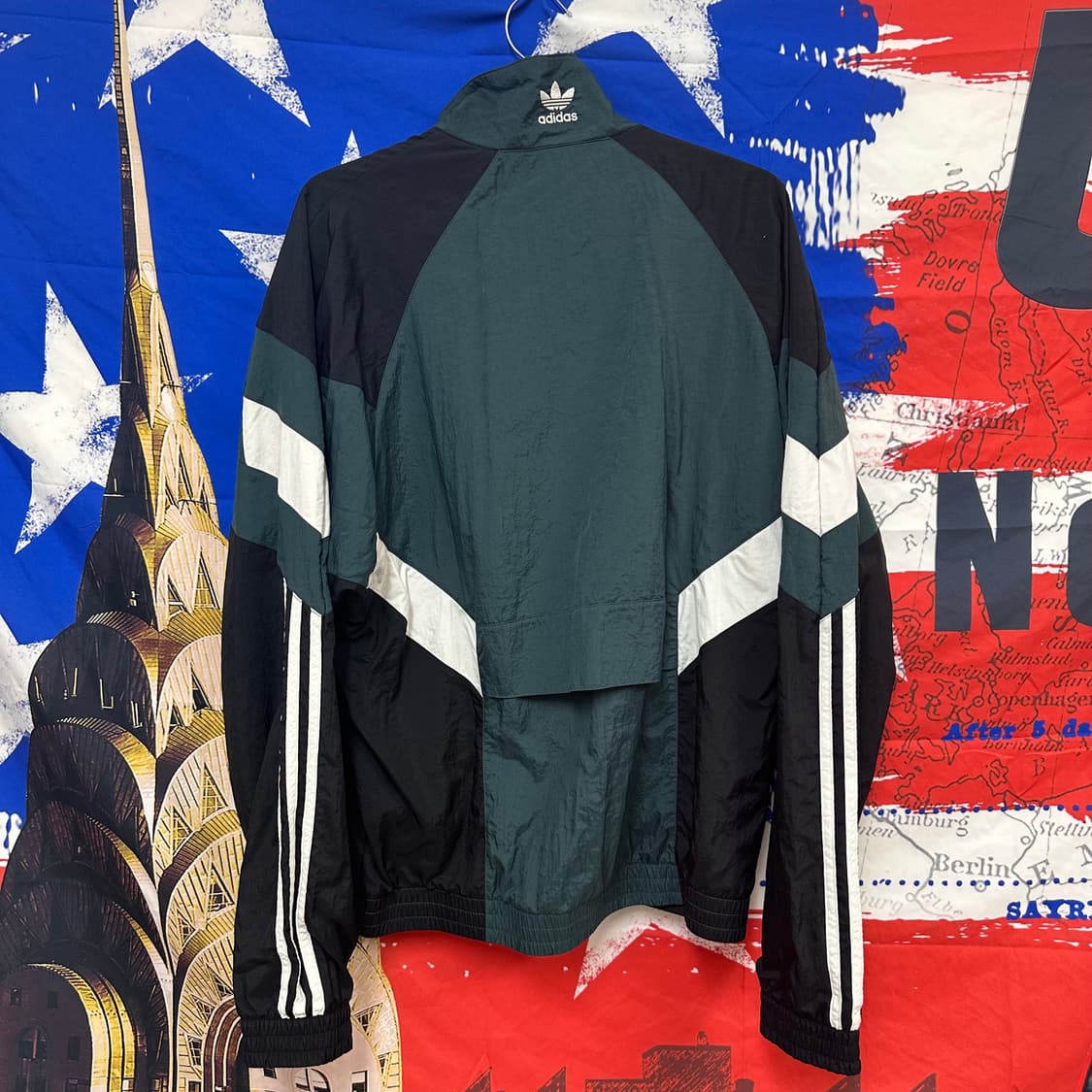 s급 아디다스 레트로 오버핏 바람막이 s90 상품이미지6