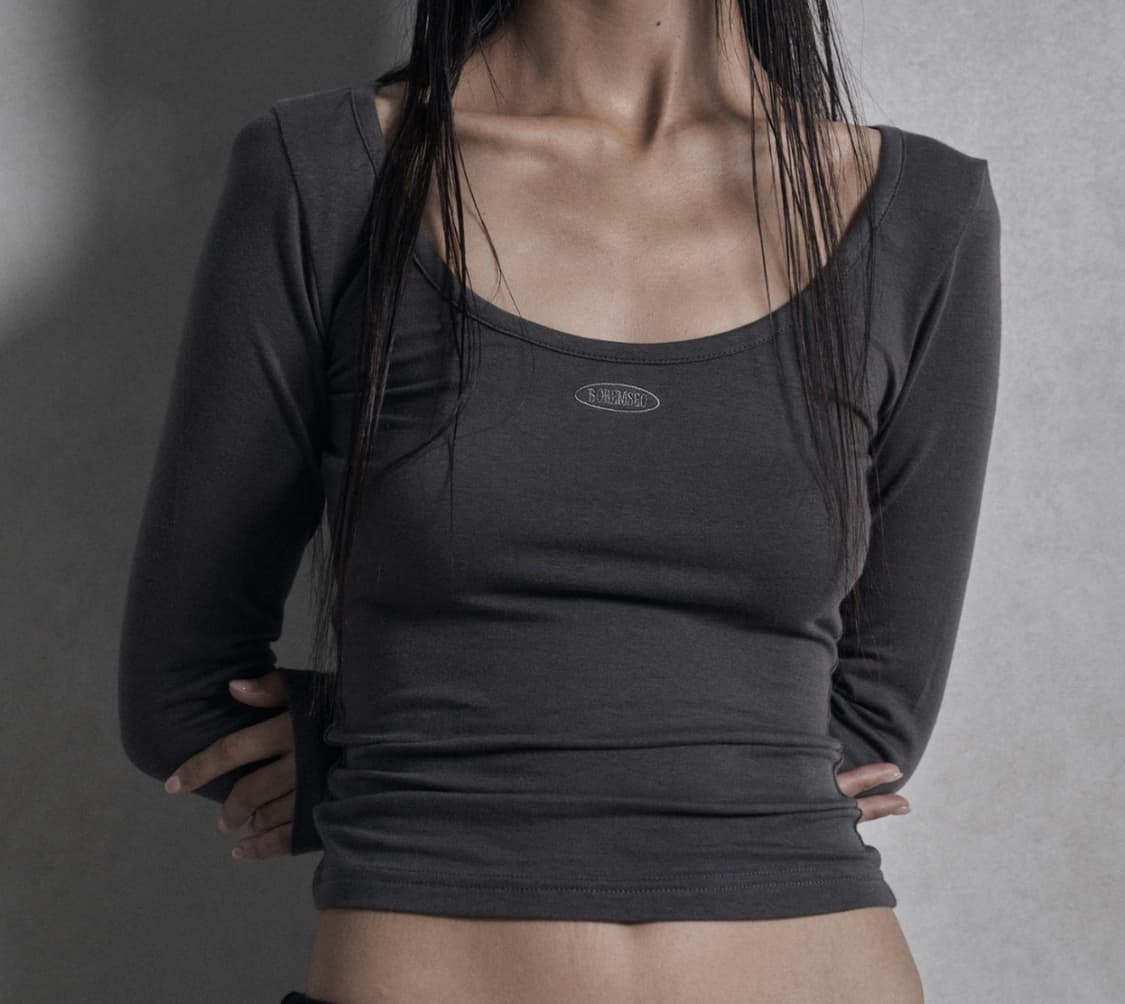보헴서 BASIC DEEP U NECK LONG SLEEVE (딥카키) 상품이미지1