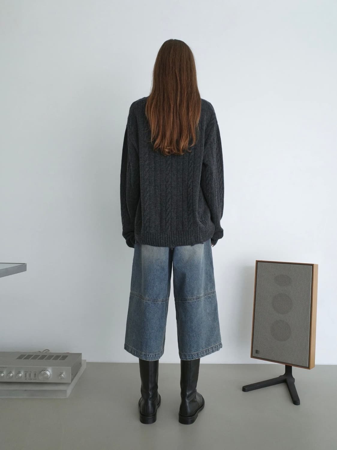 로우클래식 케이블 니트 차콜 M  상품이미지3