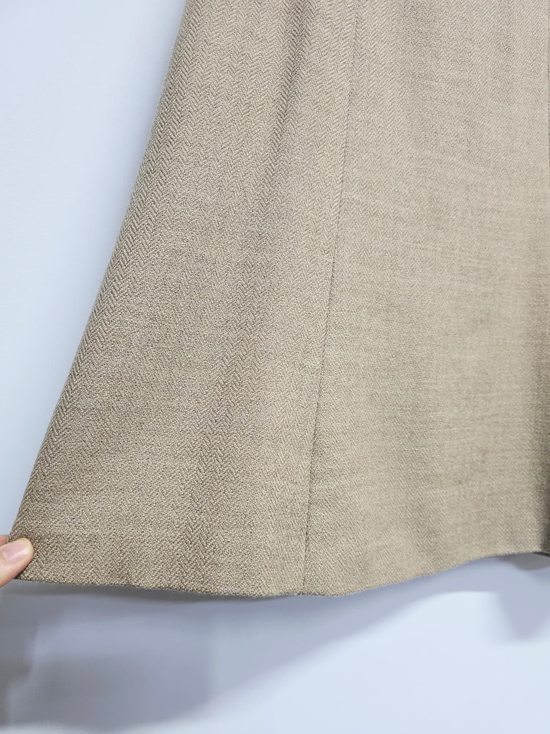 신장경 베이지 A라인 미디 스커트 상품이미지4