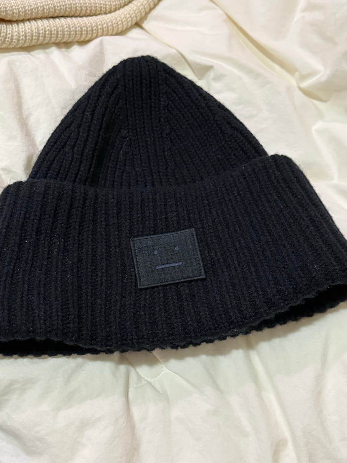 아크네 비니  상품이미지1