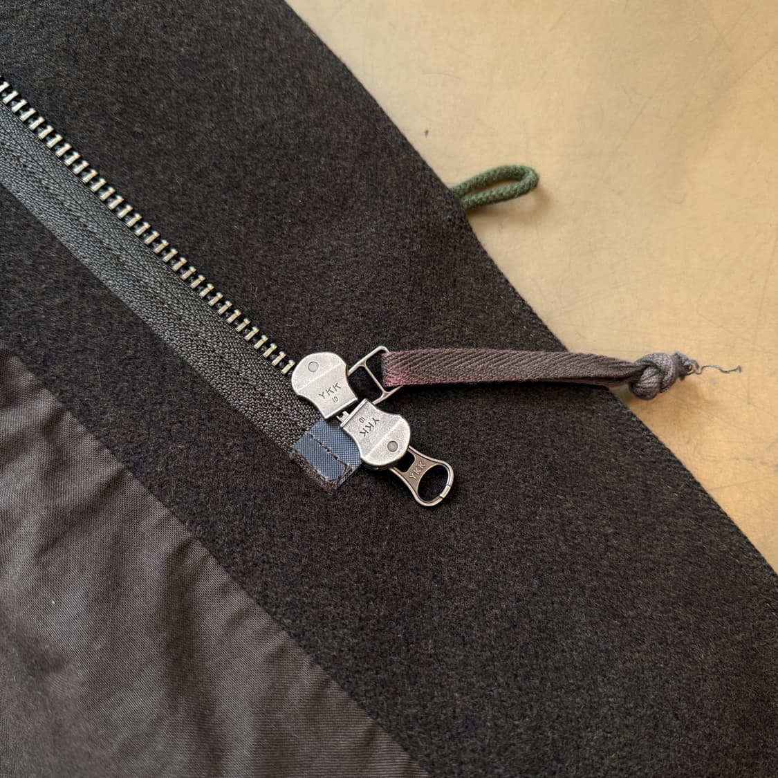 빔즈 일본 원단 라쿤퍼 피쉬테일 베이스 자켓 상품이미지8