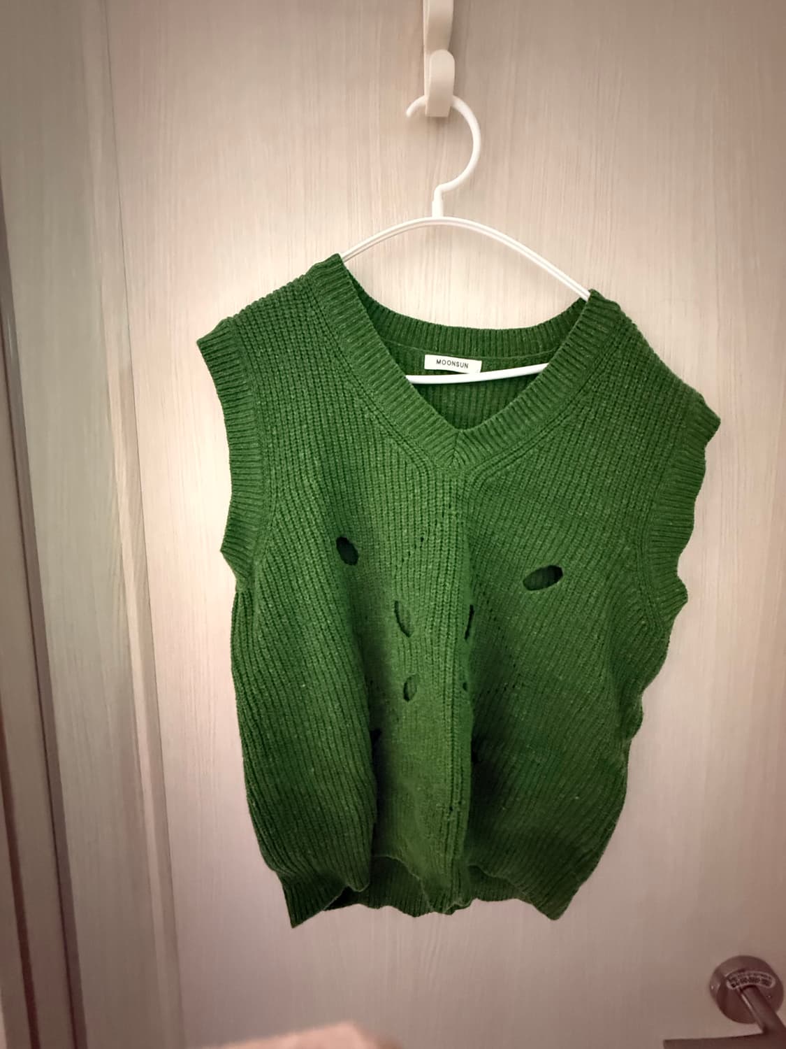 문선 니트조끼 상품이미지1