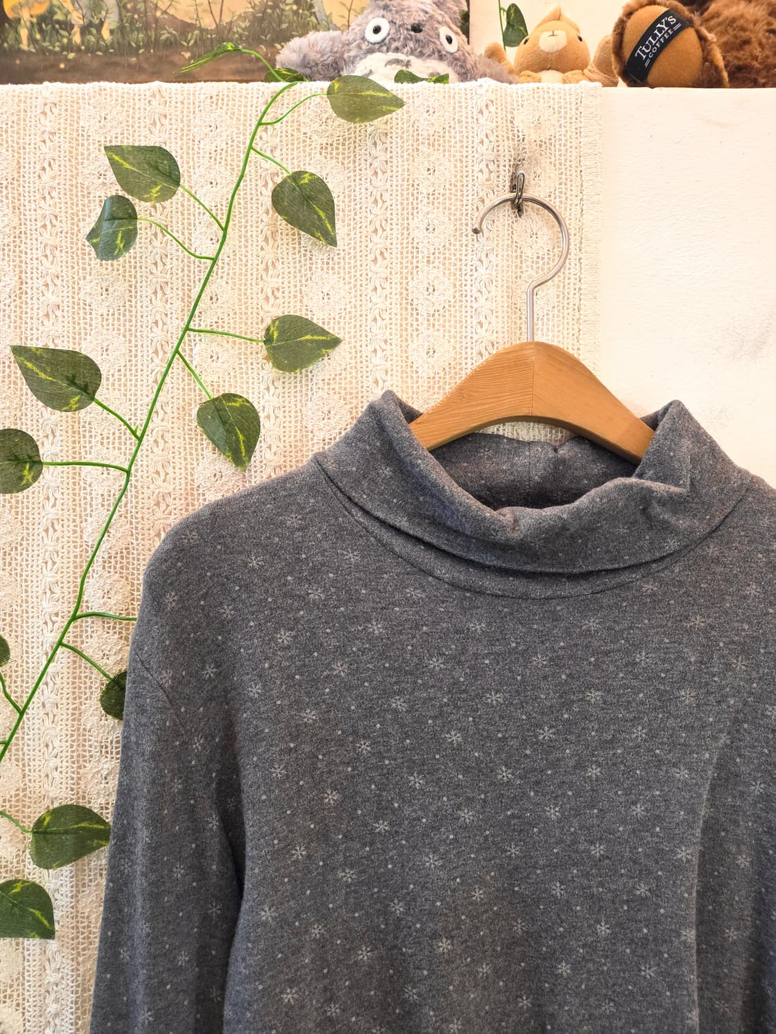 차콜 잔패턴 목폴라 슬리브 상품이미지2