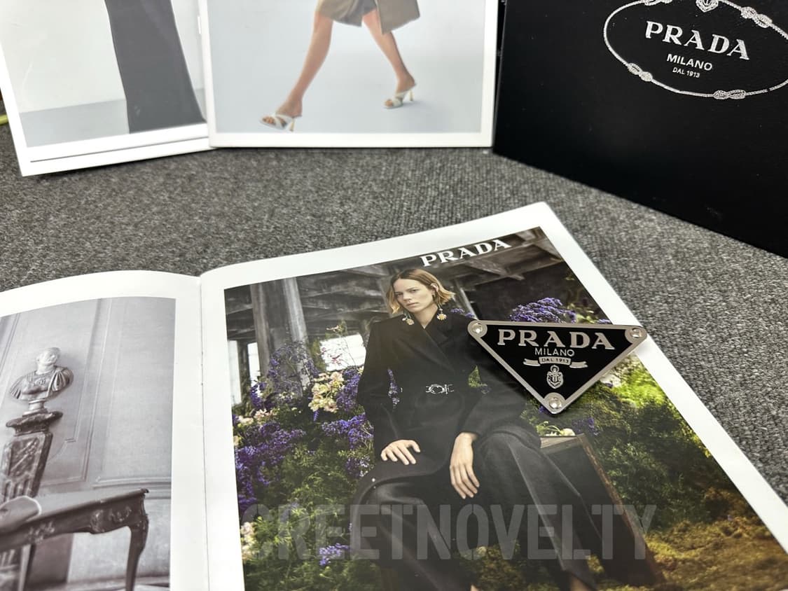 샤넬 사각 핸드메이드 헤어핀 블랙 (1ps) 상품이미지8