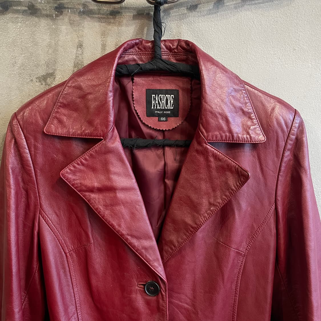 버건디 레더 트렌치 코트 상품이미지3