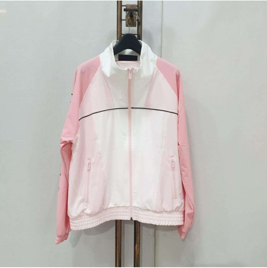 언더아머 여성 바람막이 XL 상품이미지1