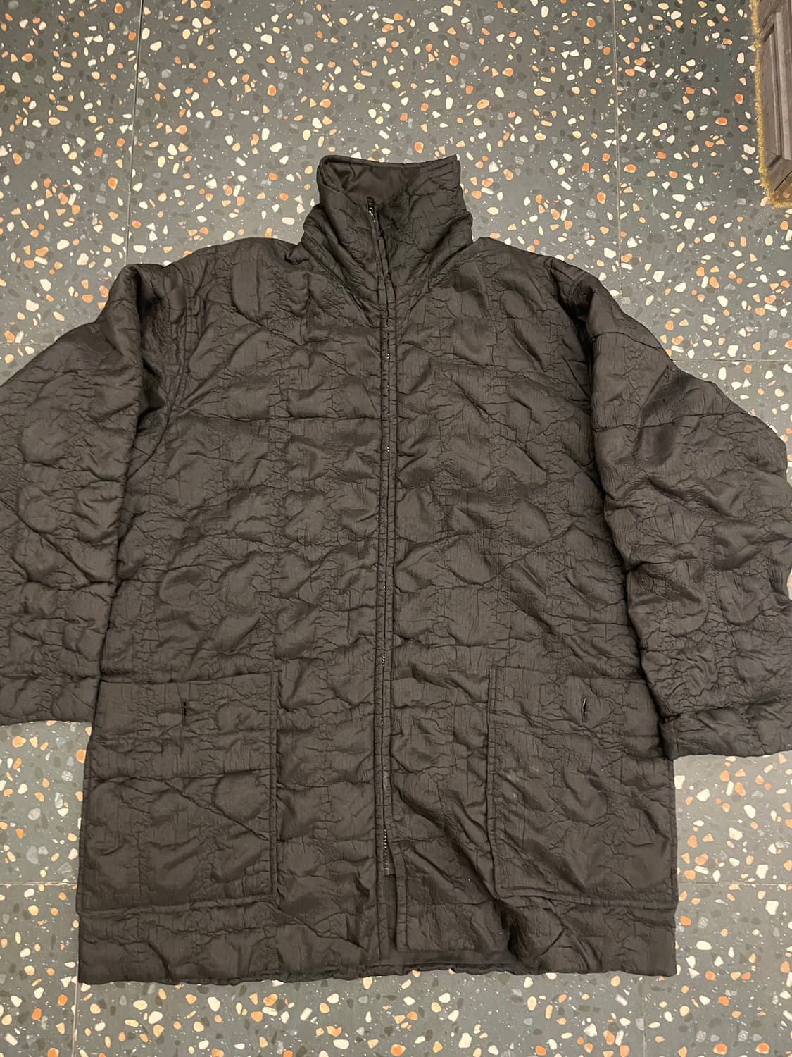 이세이미야케 리버시블 윈드코트 상품이미지1