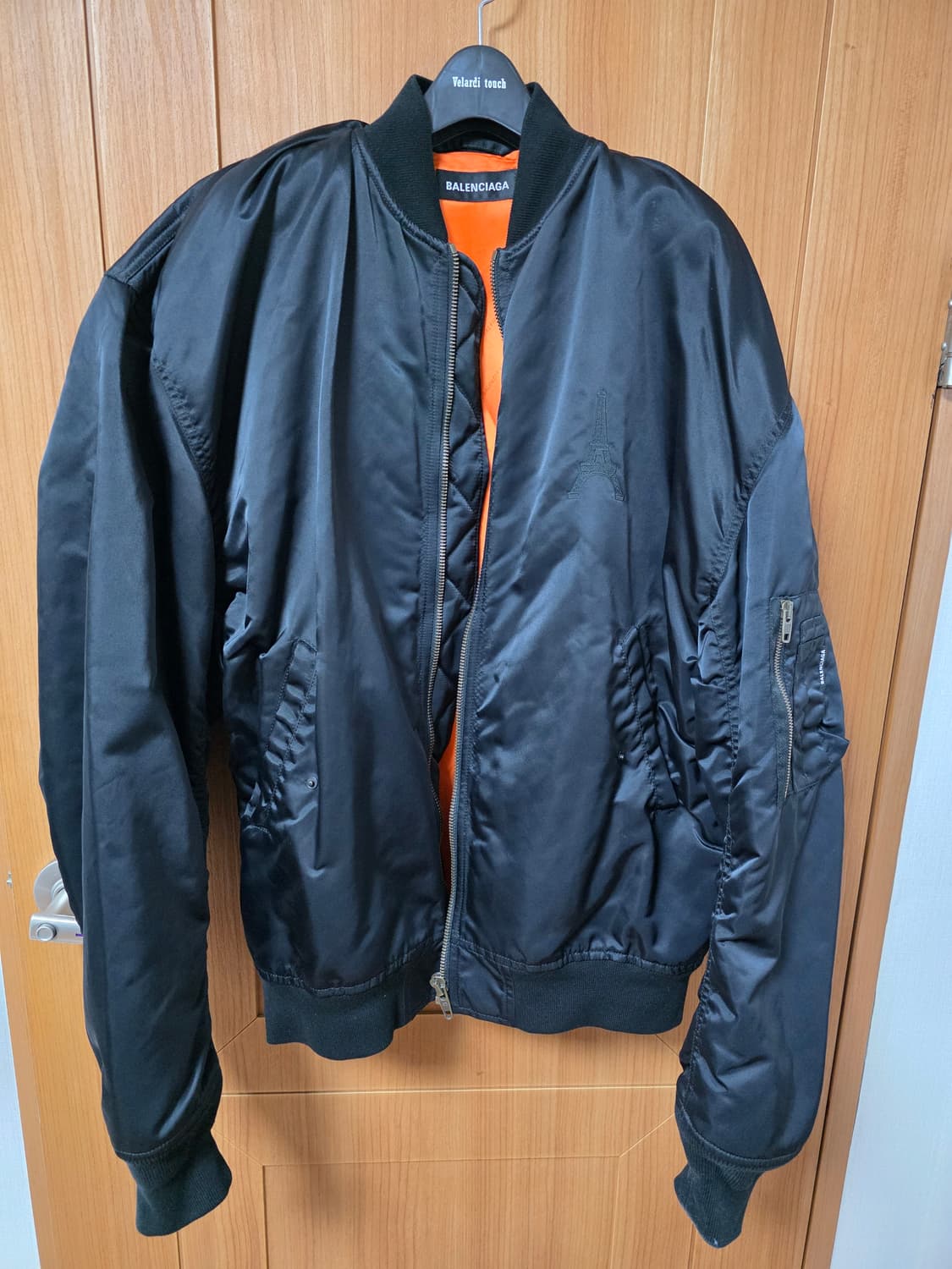 발렌시아가 파리스 봄버 자켓 블랙 44 상품이미지1