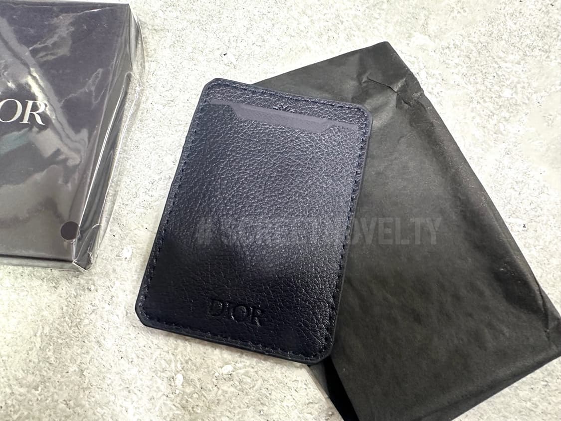디올 뷰티 핸드폰 카드지갑 상품이미지3