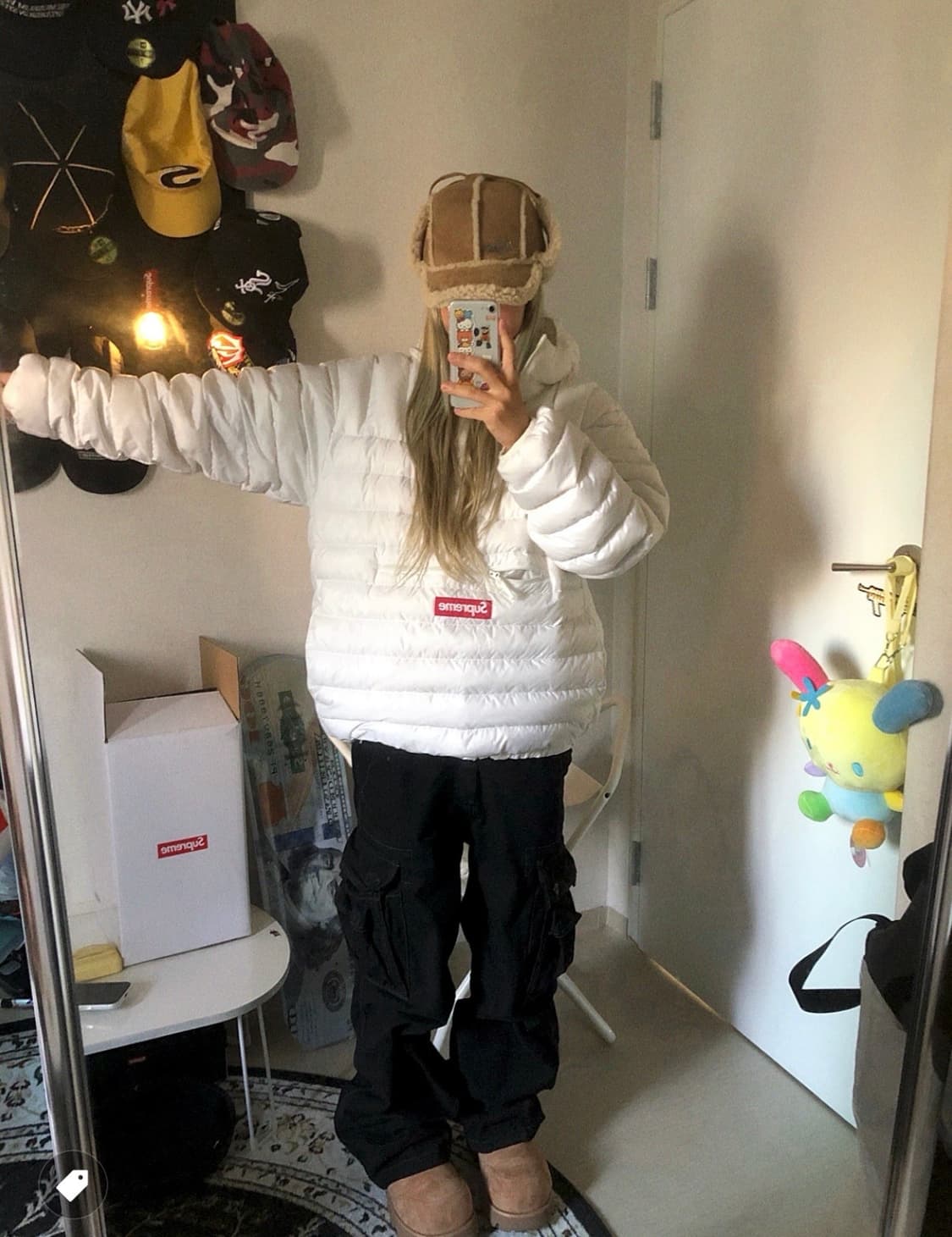 슈프림 마이크로 다운 패딩 아이보리 상품이미지2