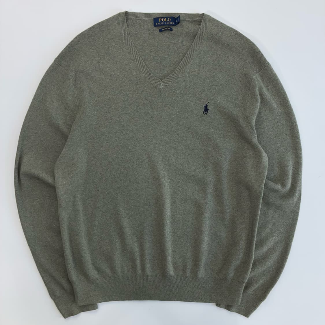 Polo  폴로 랄프로렌 자수 피마코튼 그레이 브이넥 니트 상품이미지1