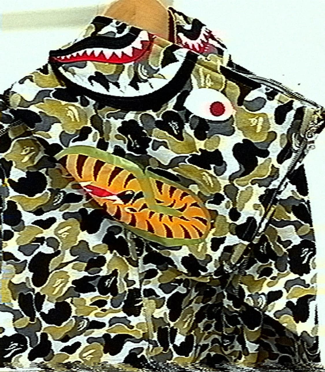 베이프 샤크 후드 황계 상품이미지3