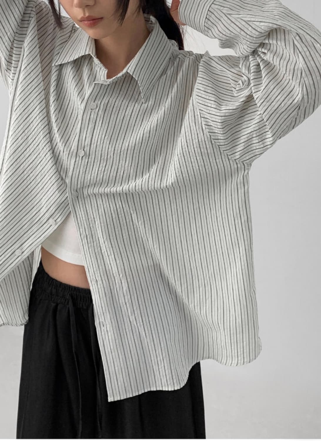 매니크 시어서커 스트라이프 셔츠 판매합니다. 상품이미지3