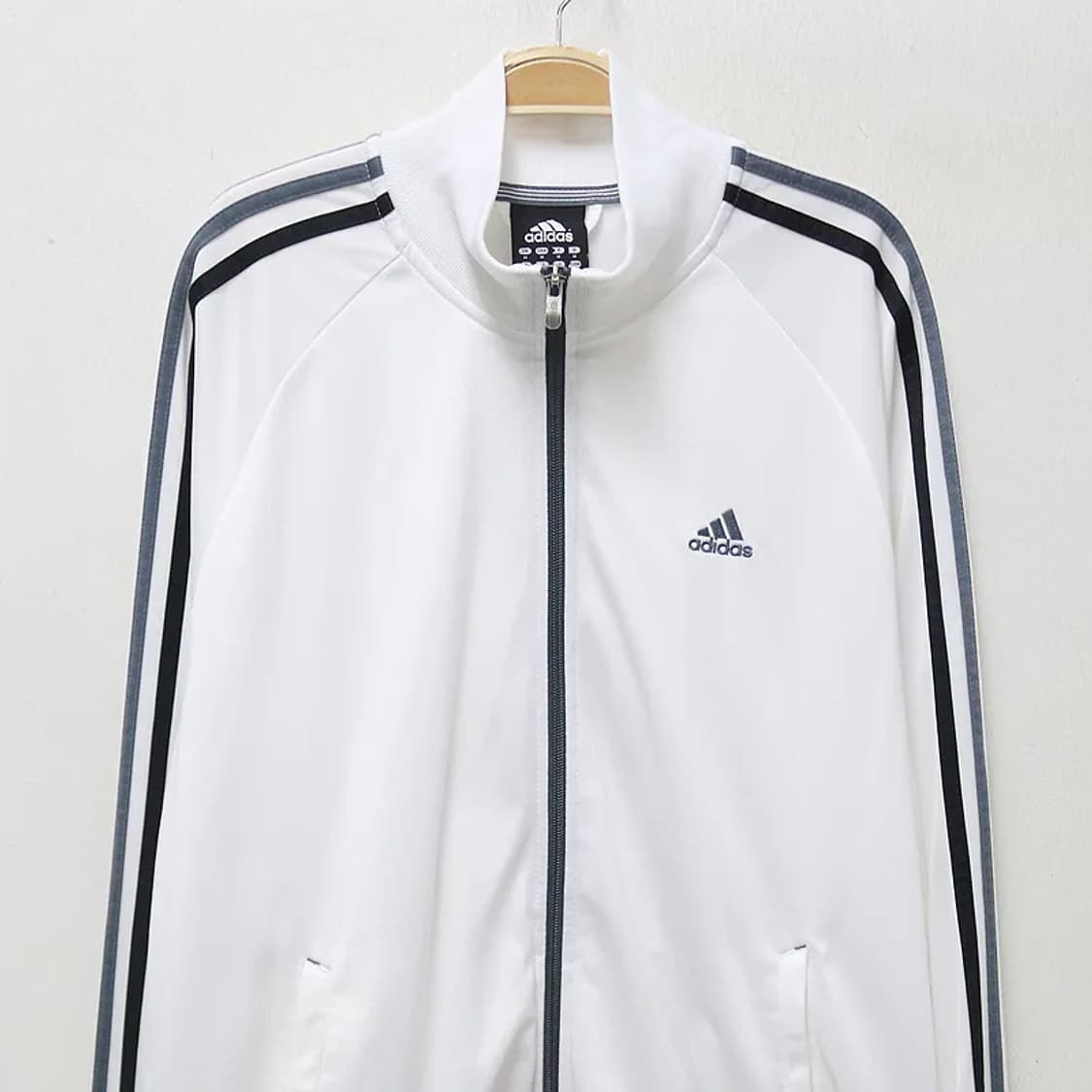 아디다스 트랙 탑 저지 62295 상품이미지3