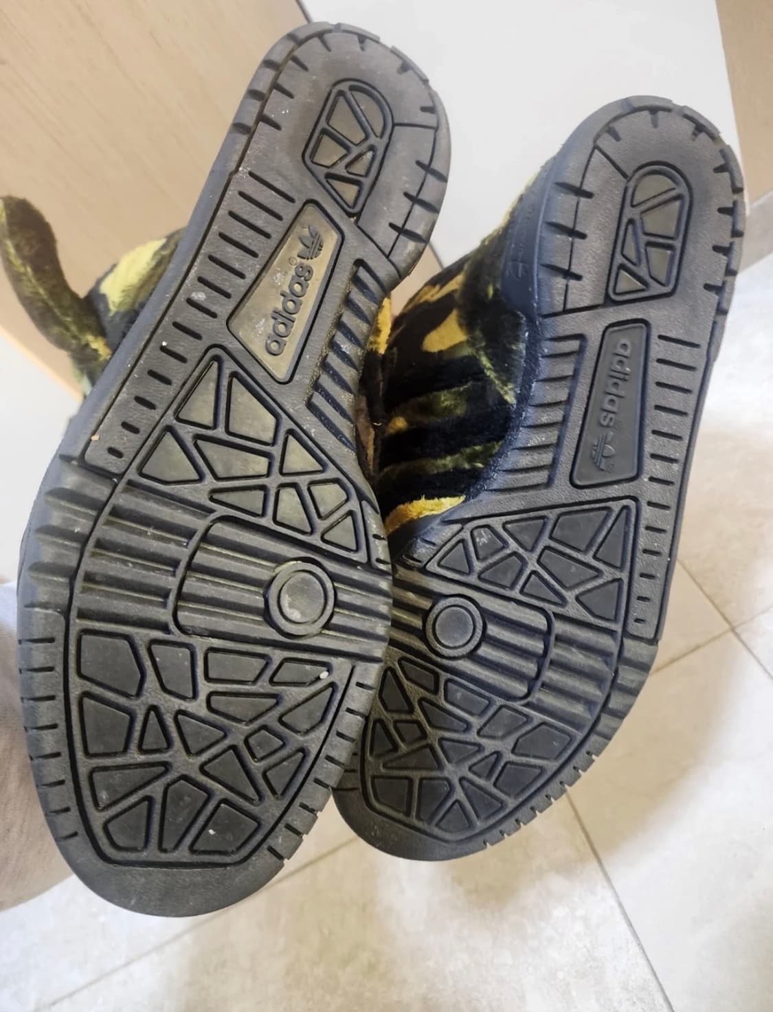 제레미스캇 아디다스 카모베어 265사이즈 상품이미지5