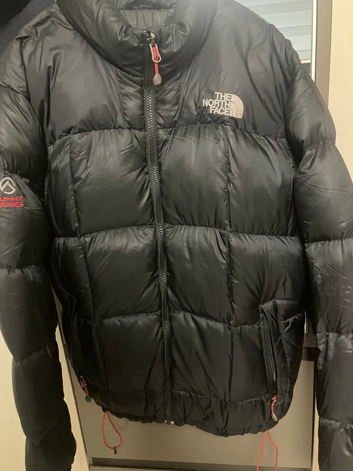 노스페이스 서밋 패딩 상품이미지1