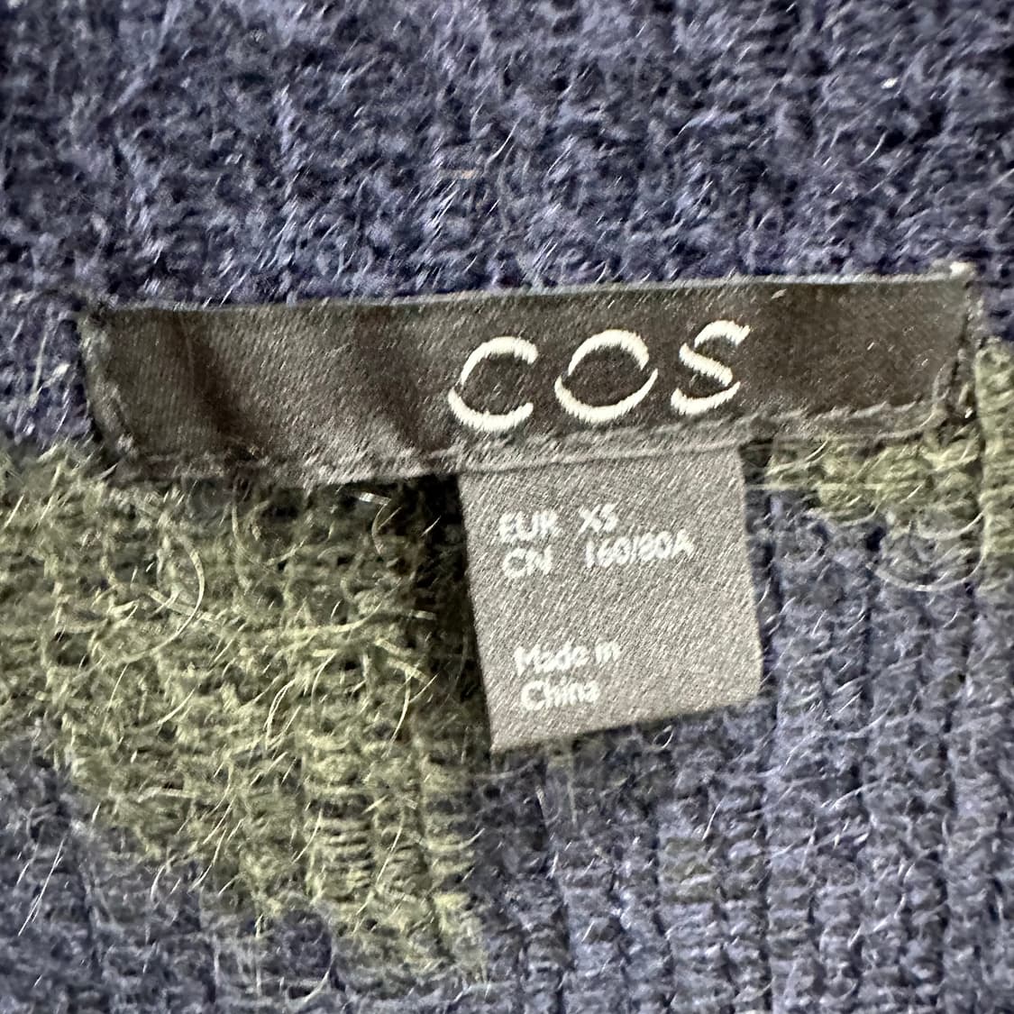 85 COS 코스 여자 모헤어 울 니트 가디건 상품이미지3