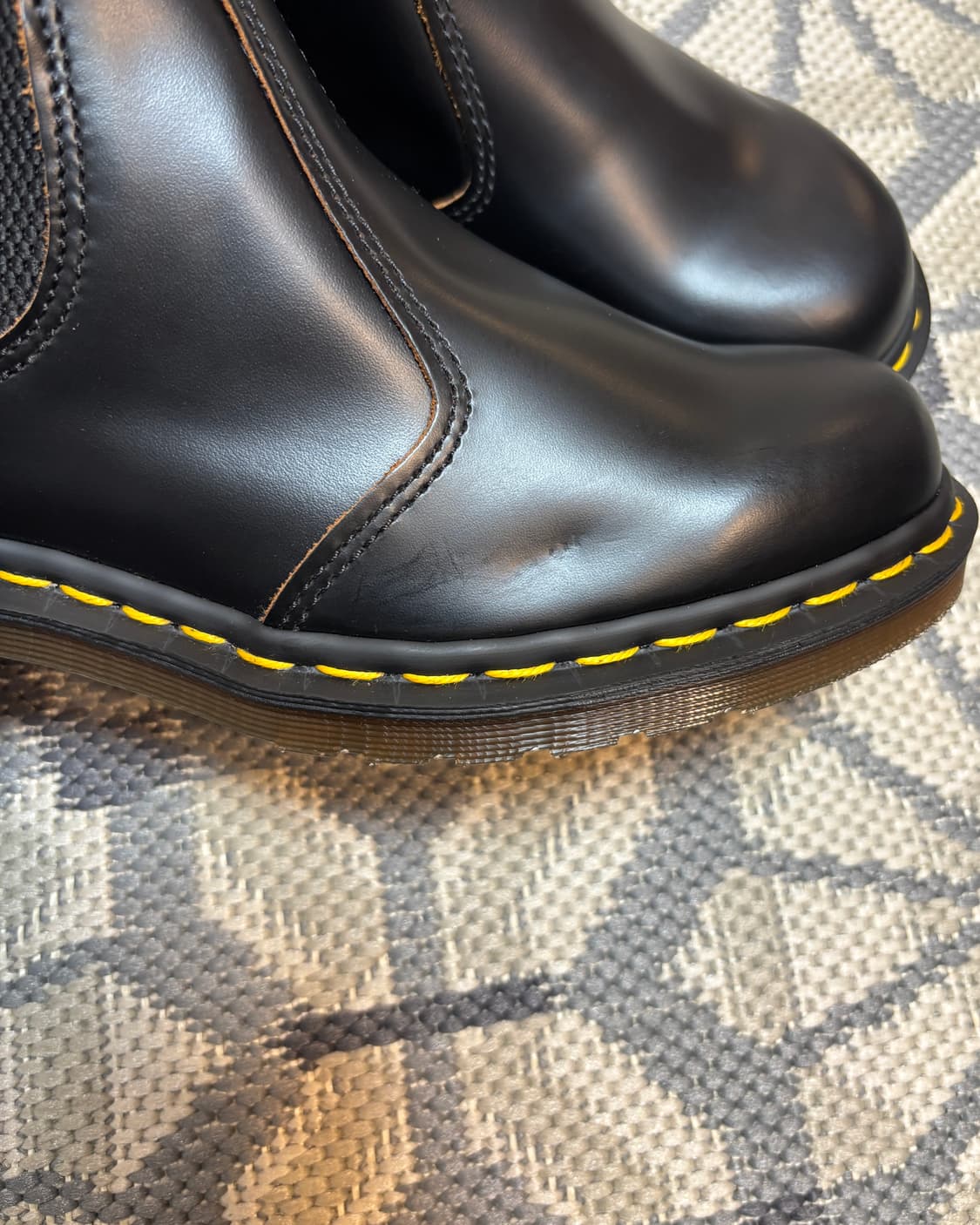 (260) 닥터마틴 MIE 2976 블랙 상품이미지2