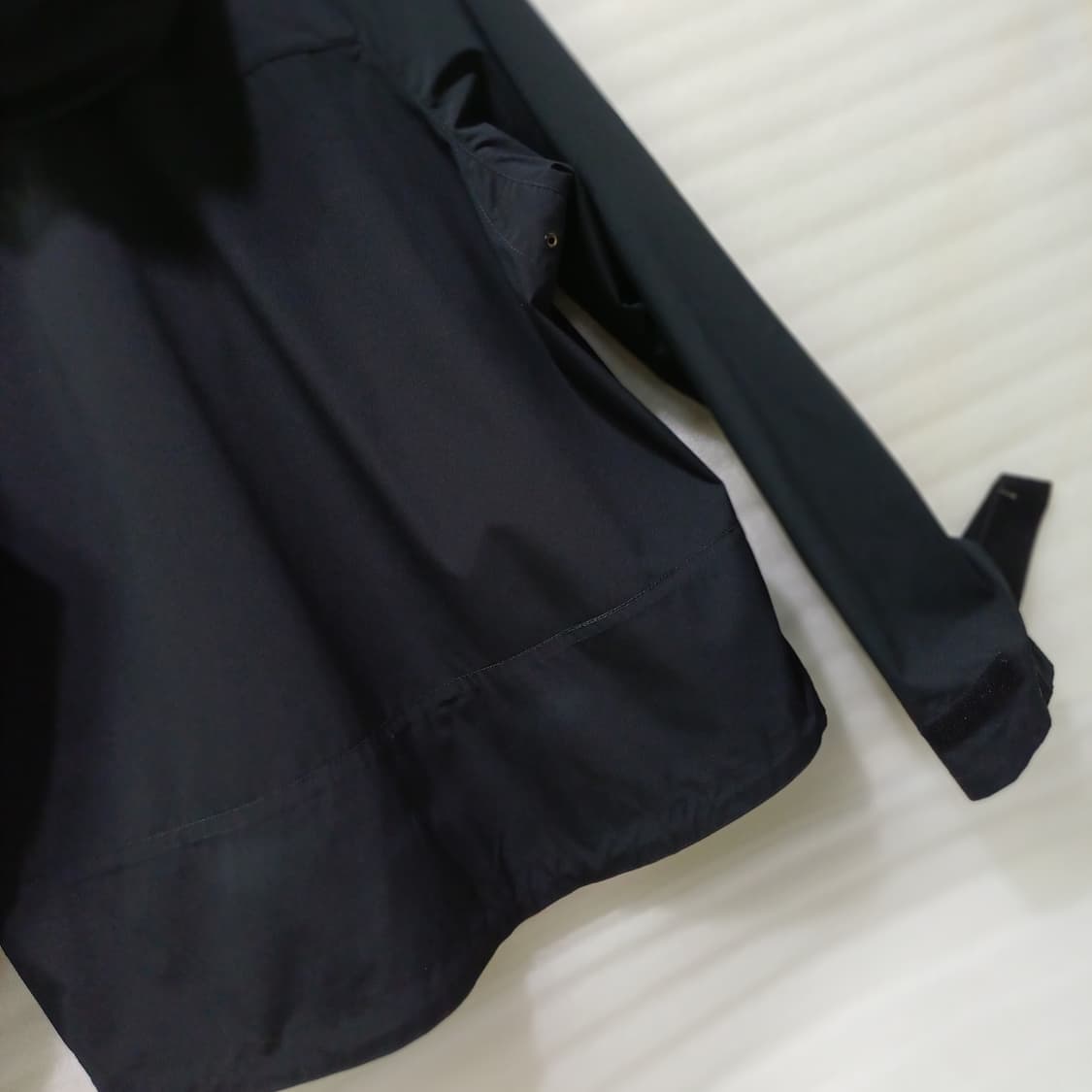 산드로 옴므 봄 가을 남성 L XL 바람막이 후드 자켓 블랙 사랑봉봉 상품이미지7