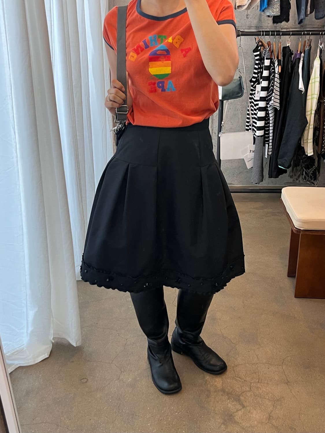To be chic 스톤 플레어 스커트 상품이미지1