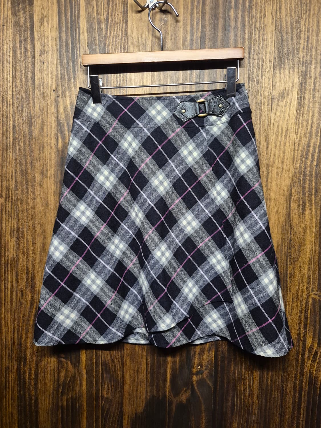 BURBERRY PINK CHECK SKIRT  상품이미지2