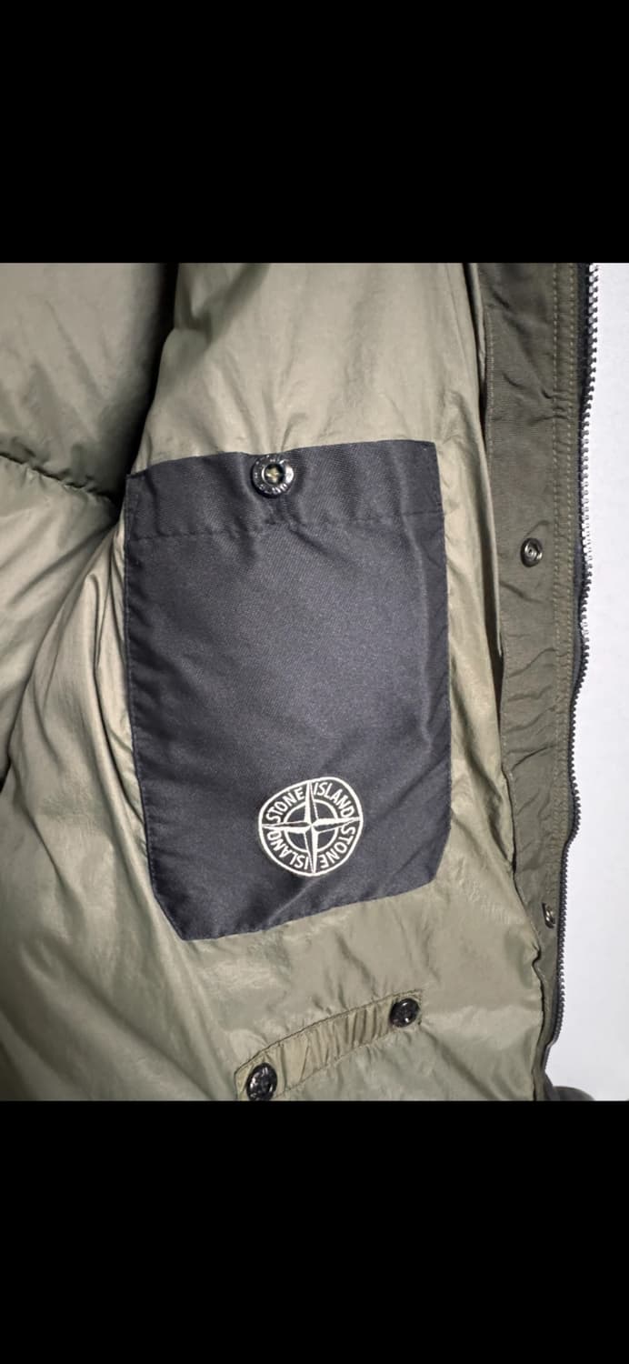스톤아일랜드 크링클랩스 패딩 23F/W 상품이미지5