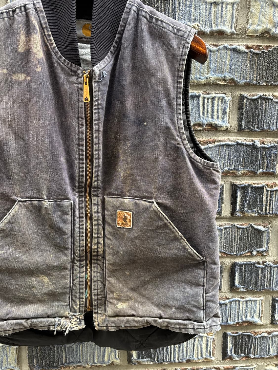 칼하트 v02 하드페이드 베스트 상품이미지2