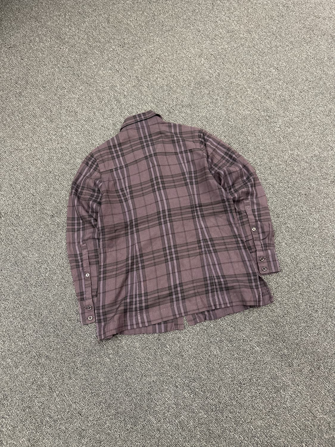 38) 버버리 런던 체크 패턴 긴팔 셔츠 상품이미지5