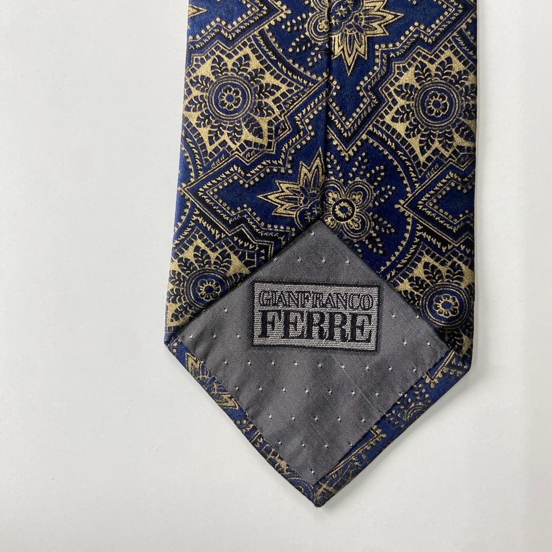 GIANFRANCO FERRE 지안코페레 명품 정품 넥타이 상품이미지5