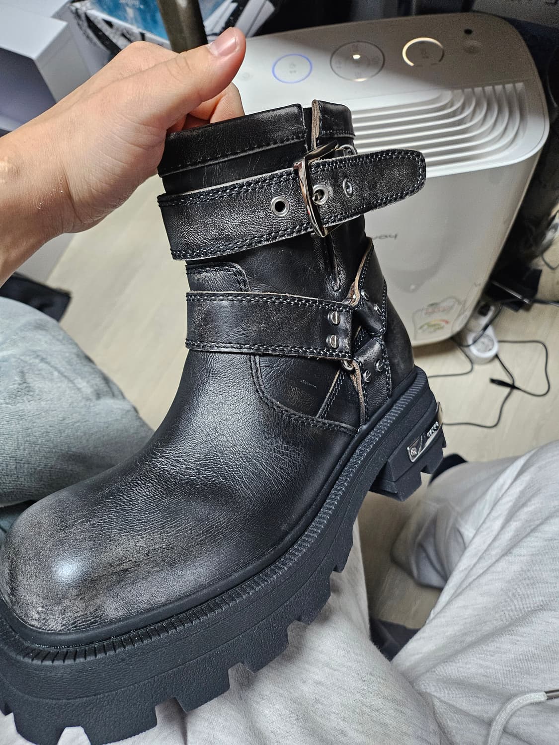 이티스 도미니크 부츠 판매합니다 상품이미지3