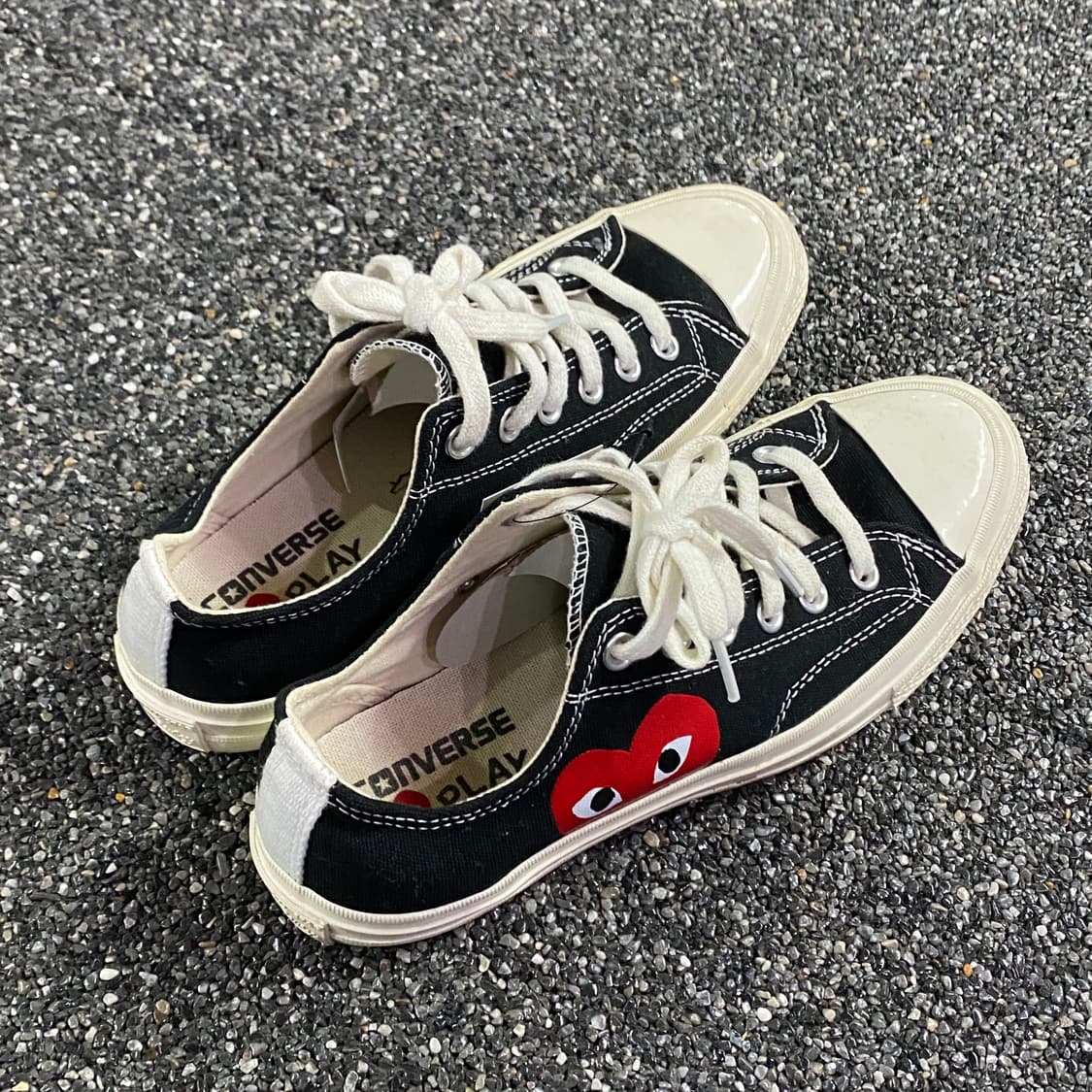 꼼데가르송 플레이 X 컨버스 척 70 로우 블랙 B4269 상품이미지2