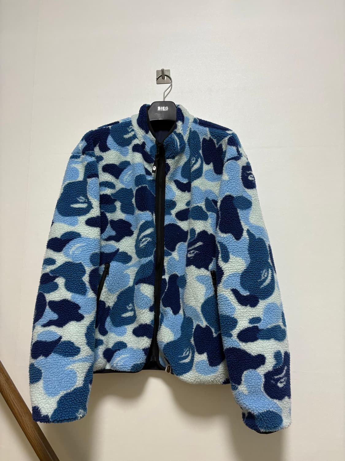 베이프 플리스 상품이미지1