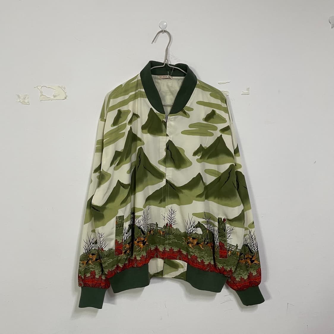 MCM 아트워크 자켓 상품이미지1