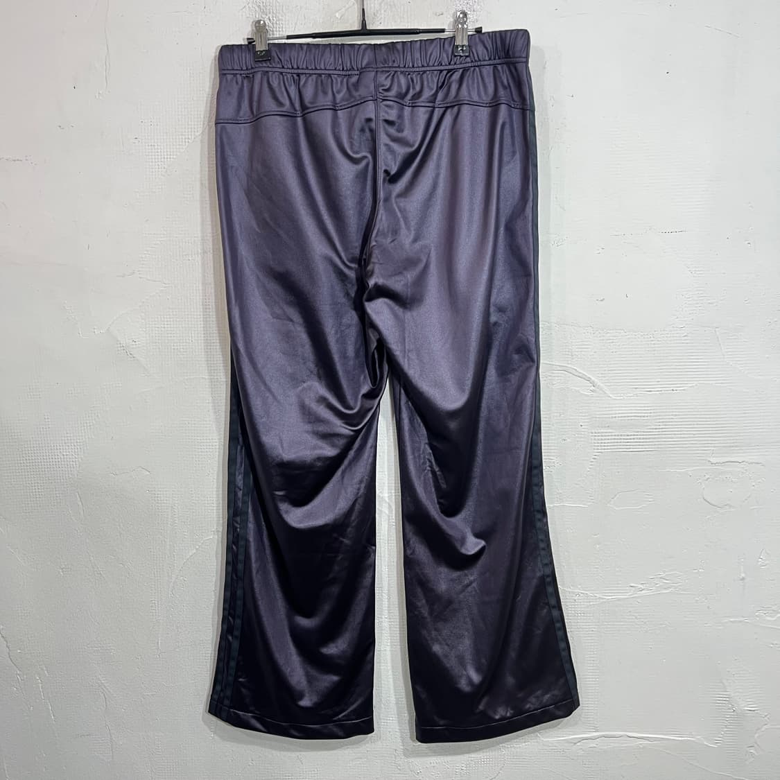 아디다스 글로시 y2k 트랙팬츠 상품이미지3