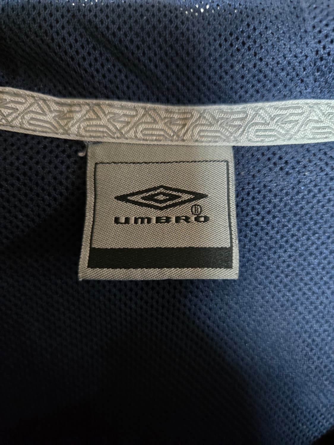 엄브로 네이비 후드 바람막이 자켓 XL 상품이미지6